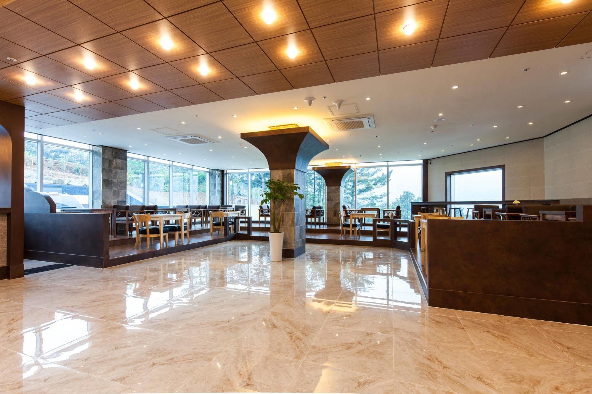 Dome Hotel Geoje Εξωτερικό φωτογραφία