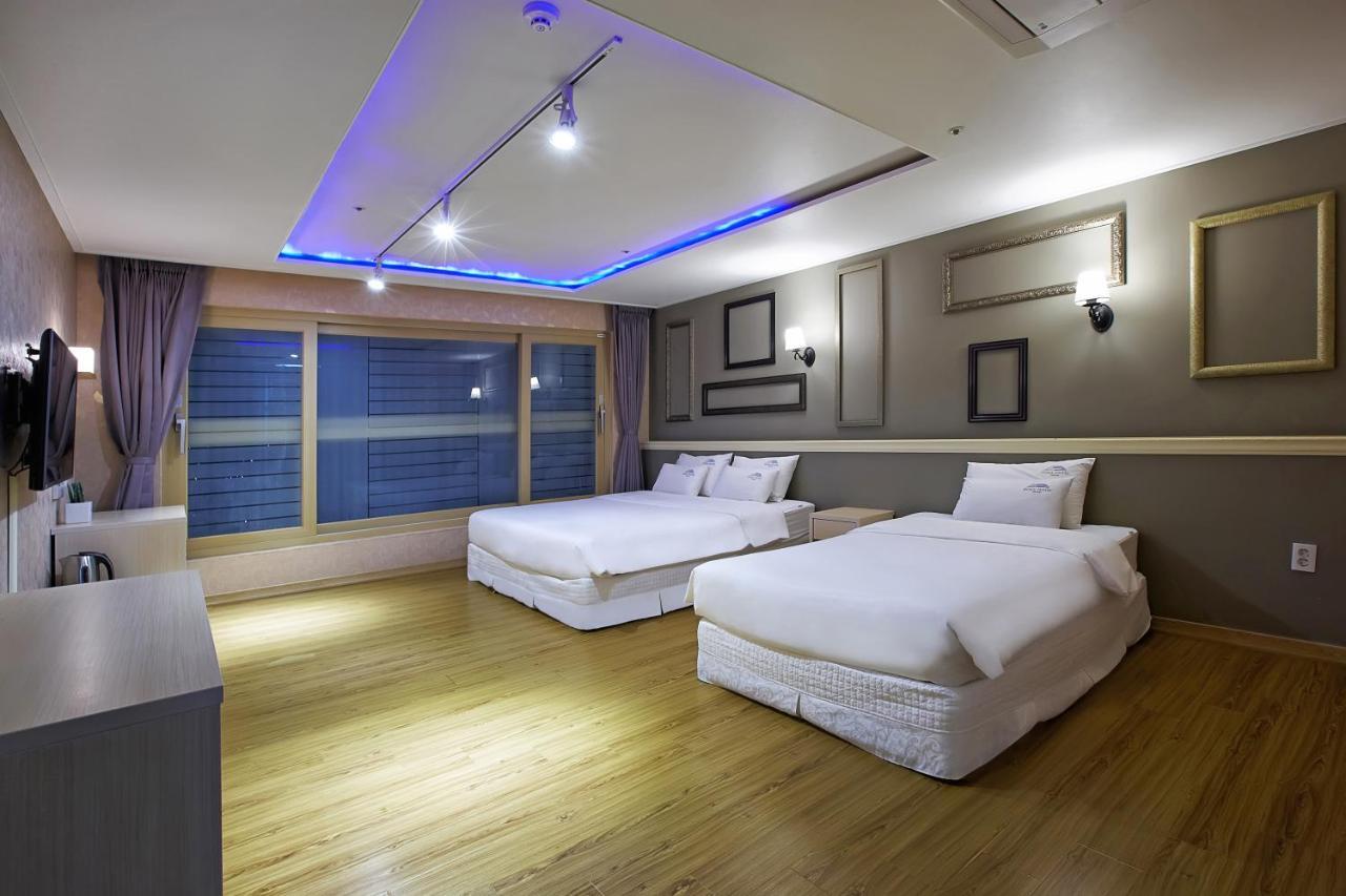 Dome Hotel Geoje Εξωτερικό φωτογραφία